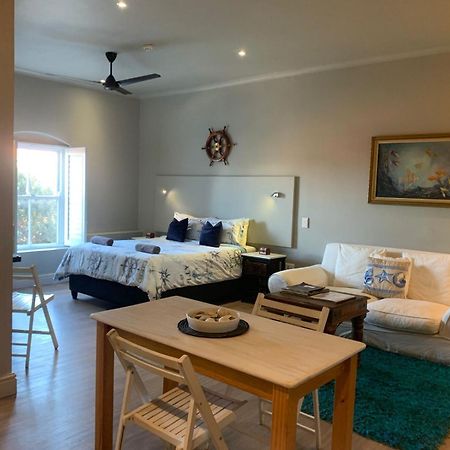 Hermanus Waterfront Apartment 12 Екстер'єр фото
